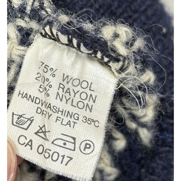 Vintage LL Bean Norwegian Birdseye Fair Isle Fisherman Wool Sweater Size L Blue - Picture 13 of 13